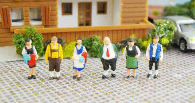 7Figuren.JPG (35483 Byte)