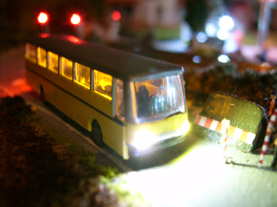 Busgelb2.jpg (104246 Byte)
