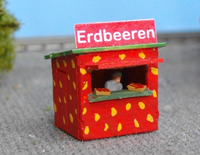 ErdbeerenZ22.JPG (76147 Byte)
