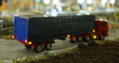 Sattelschlepper5.jpg (36460 Byte)